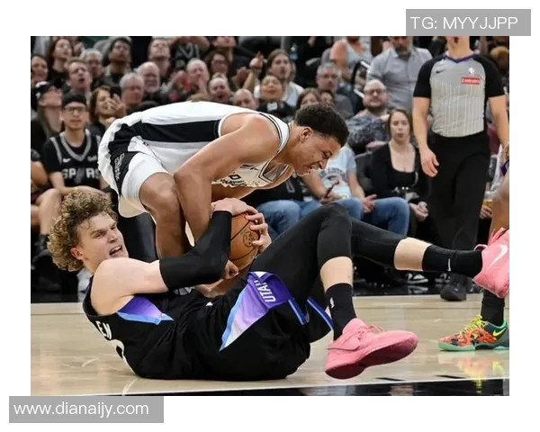 爵士与马刺历史交锋比分回顾及精彩瞬间分析